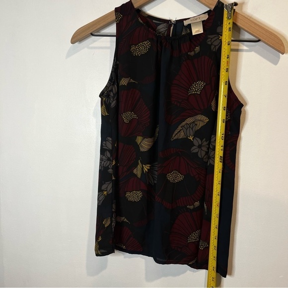 Women’s | LOFT Sleeveless floral blouse | XXSP - Picture 5 of 6
